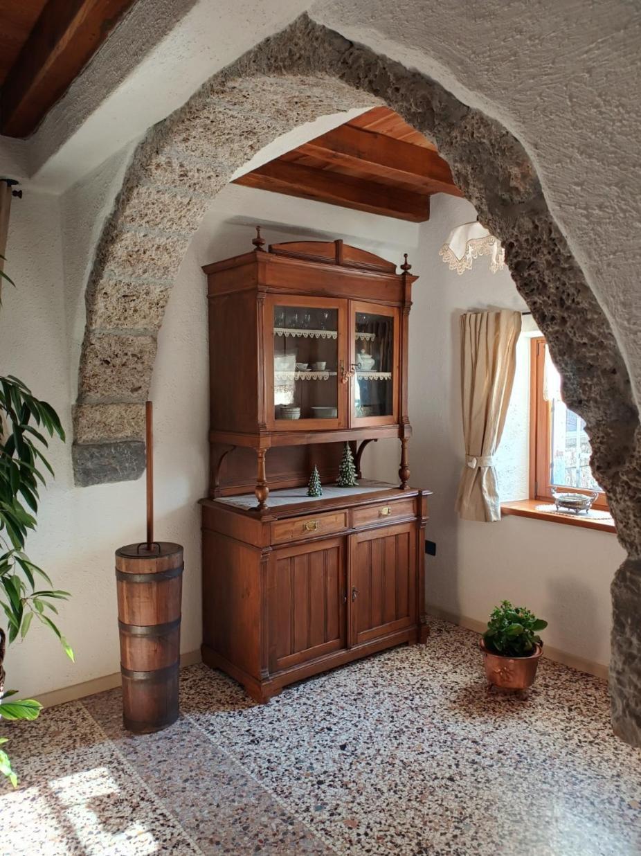 La Farie Bed & Breakfast Mediis Bagian luar foto