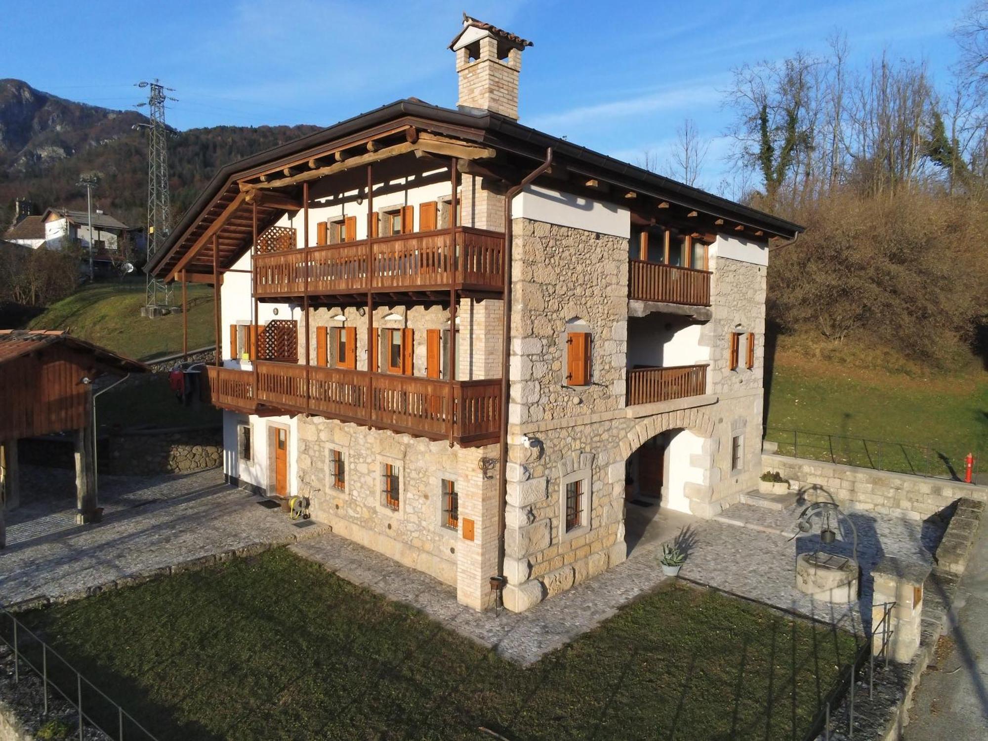La Farie Bed & Breakfast Mediis Bagian luar foto